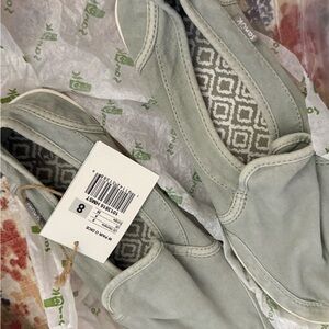 Sanuk Light Green Canvas Slip-Ons